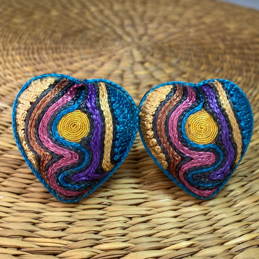 Vintage Colorful Yarn Heart Shaped Clip On Earrings